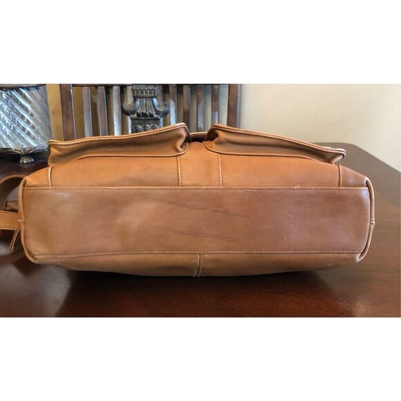 ST. JOHN’S BAY - Brown Smooth Leather Saddle-Bag-Style Crossbody/Shoulder Bag - Picture 7 of 16